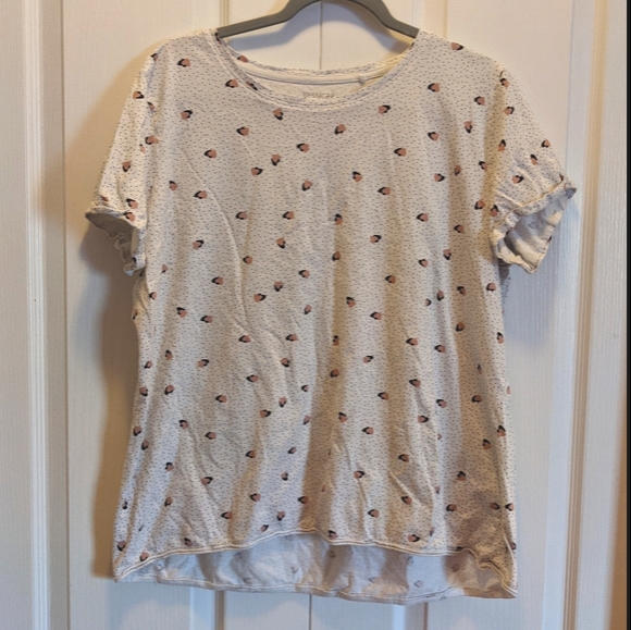 3/$20 Yessica Polka dot and Heart print tee - Picture 1 of 4